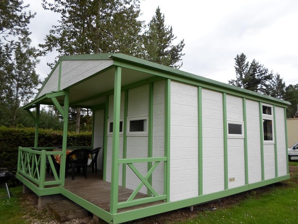 Camping les Pinasses La Chapelle  Chambre photo